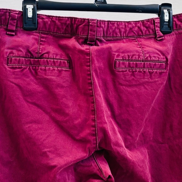 Burgundy Girlfriend Chinos from the Gap - Picture 4 of 6